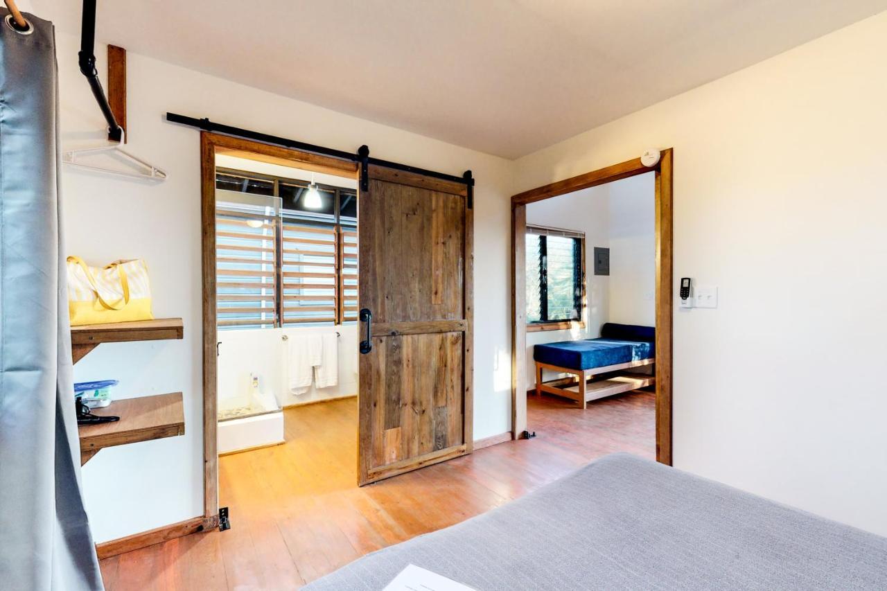 Inn The Trees Cabanas Placencia 外观 照片
